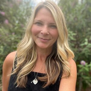 Meet your Posher, Satin